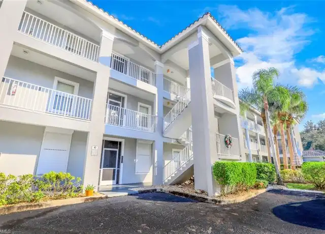 Property at 519 Roma Ct Unit 3-305, Naples, FL, 34110, 3 beds, 2 baths, [object Object]