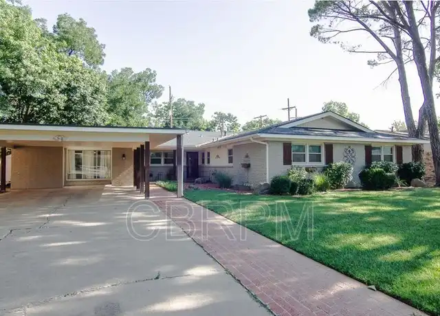Property at 3204 57th St, Lubbock, TX, 79413, 5 beds, 3 baths, [object Object]