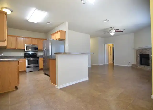 Property at 42 N Winecup Dr, Belton, TX, 76513, 3 beds, 2 baths, [object Object]