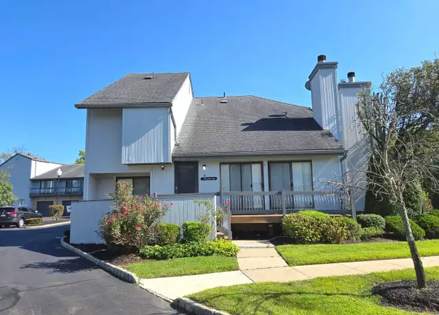 Property at 10 Magnolia Ct, Monmouth Junction, NJ, 08852, 2 beds, 2.5 baths, [object Object]