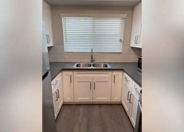 Property at 12931 Oxnard St, Van Nuys, CA, 91401, 2 beds, 1 bath, [object Object]