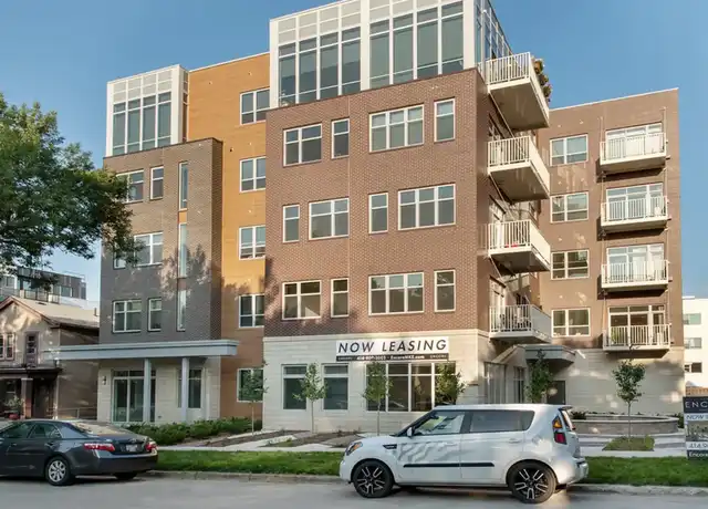 Property at Encore Apartments - 1623 N Jackson St, Milwaukee, WI, 53202, 1-2 bed, 1-2 bath, [object Object]