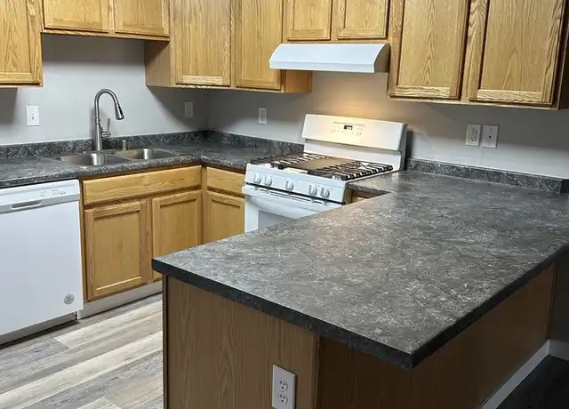 Property at 1930 N Creekwood Park Cir Unit 1930-5, Palmer, AK, 99645, 2 beds, 1 bath, [object Object]
