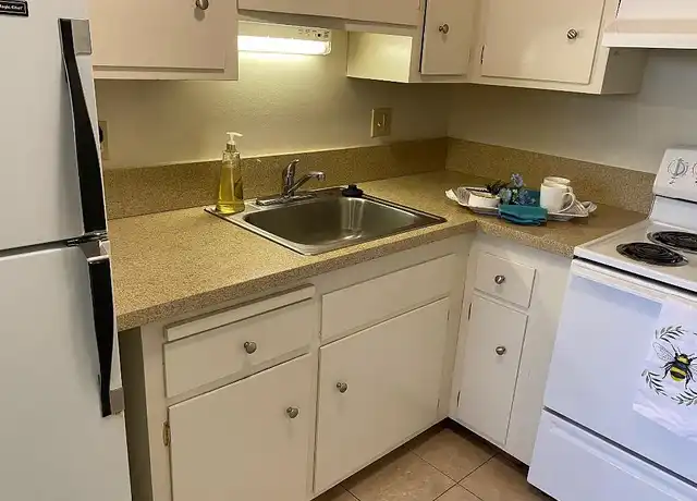 Property at 86 Linda Ave, Piedmont, CA, 94611, 0 beds, 1 bath, [object Object]