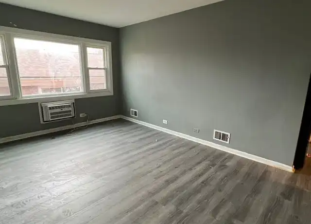 Property at 481 Buffalo Ave Unit 2A, Calumet City, IL, 60409, 1 bed, 1 bath, [object Object]