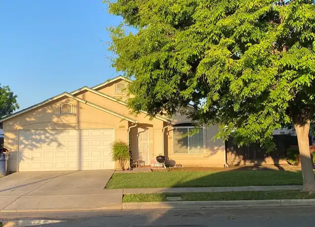 Property at 221 Cumberland St, Tulare, CA, 93274, 3 beds, 2 baths, [object Object]