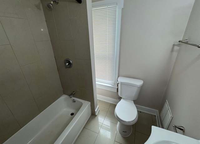 Photo of 417 S Cook St, Barrington, IL 60010