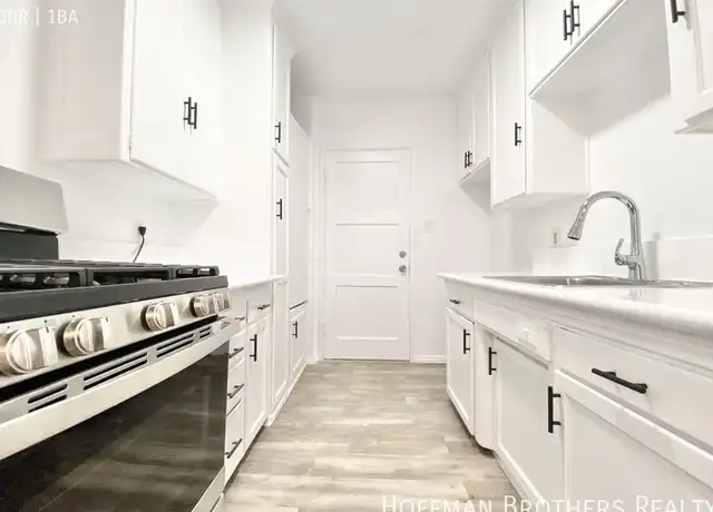 Property at 1030 Menlo Ave Unit 11A, Los Angeles, CA, 90006, 0 beds, 1 bath, [object Object]
