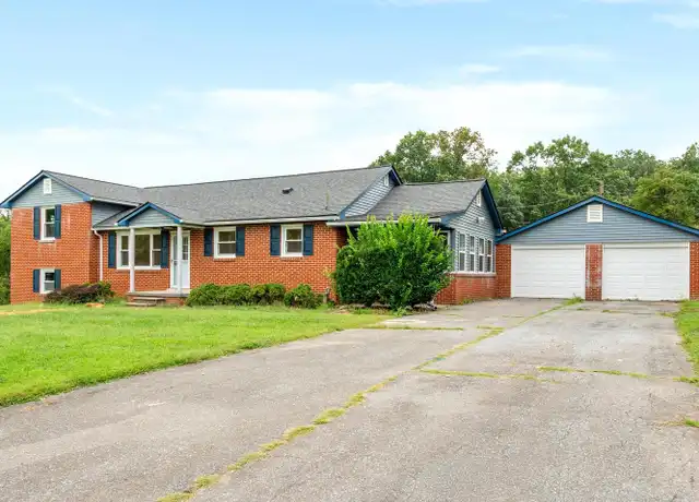 Property at 14150 Harrisville Rd, Mount Airy, MD, 21771, 5 beds, 3 baths, [object Object]