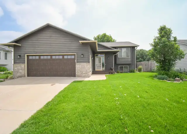 Property at 5704 S San Diego Ave, Sioux Falls, SD, 57106, 3 beds, 2 baths, [object Object]