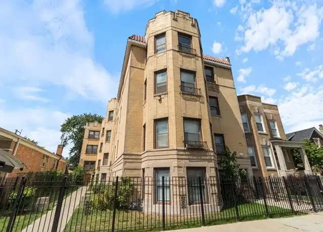 Property at 632 N Homan Ave Unit 3B, Chicago, IL, 60624, 2 beds, 1 bath, [object Object]