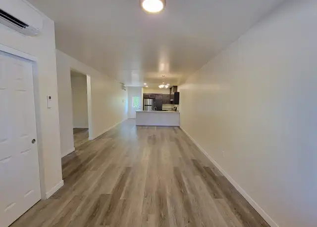 Property at 1233 S Peach St Unit M, Medford, OR, 97501, 2 beds, 1 bath, [object Object]