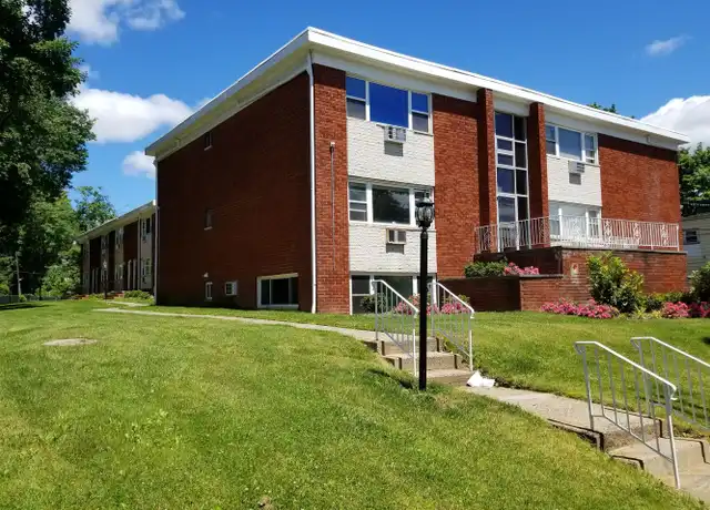 Property at 124 Maple Ave Unit D1, Montclair, NJ, 07042, 1 bed, 1 bath, [object Object]