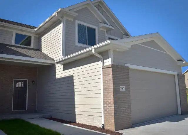 Property at 7701 Greycliff Dr #2, Lincoln, NE, 68516, 4 beds, 2.5 baths, [object Object]
