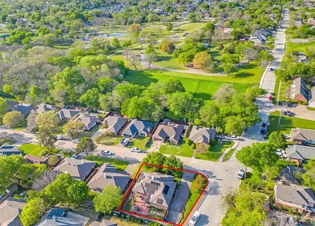 Property at 101 Park Cir, McKinney, TX, 75069, 3 beds, 2 baths, [object Object]