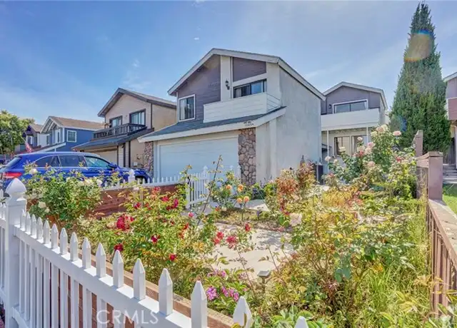 Property at 1409 Lakeside Ln, Huntington Beach, CA, 92648, 3 beds, 2.5 baths, [object Object]