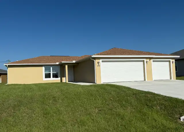 Property at 1154 S Capri Ct, Labelle, FL, 33935, 4 beds, 3 baths, [object Object]