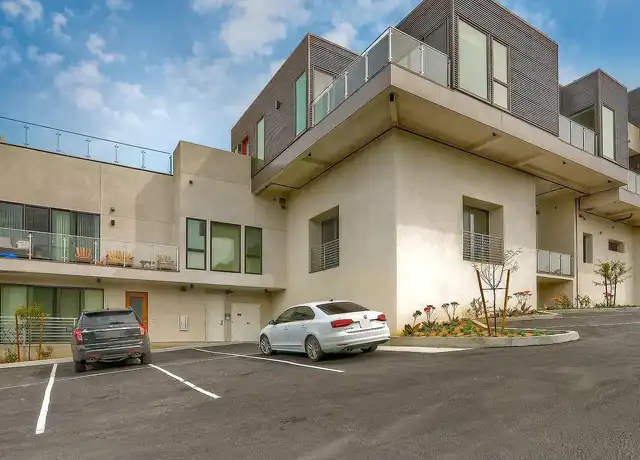 Property at Lofts on Laurel Apartments - 2466 First Ave, San Diego, CA, 92101, 0 beds, 1 bath, [object Object]