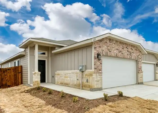 Property at 625 Fallow Dr, Venus, TX, 76084, 3 beds, 2 baths, [object Object]