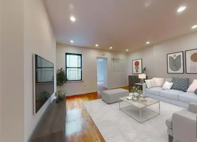 Property at 96 3rd Ave Unit 4R, New York, NY, 10003, 1 bed, 1 bath, [object Object]