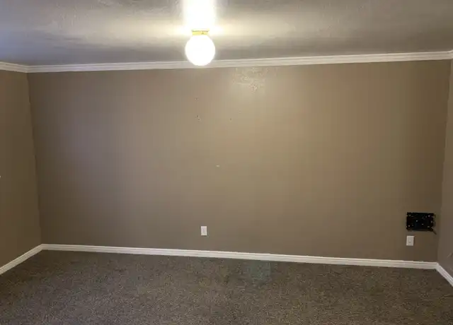 Property at 455 S 1100 E Unit 4, St. George, UT, 84790, 3 beds, 1 bath, [object Object]