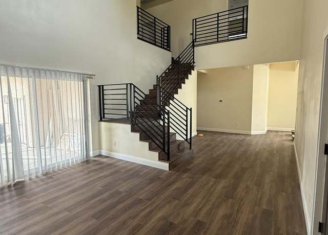 Photo of 10712 S Airport Way, Manteca, CA 95336