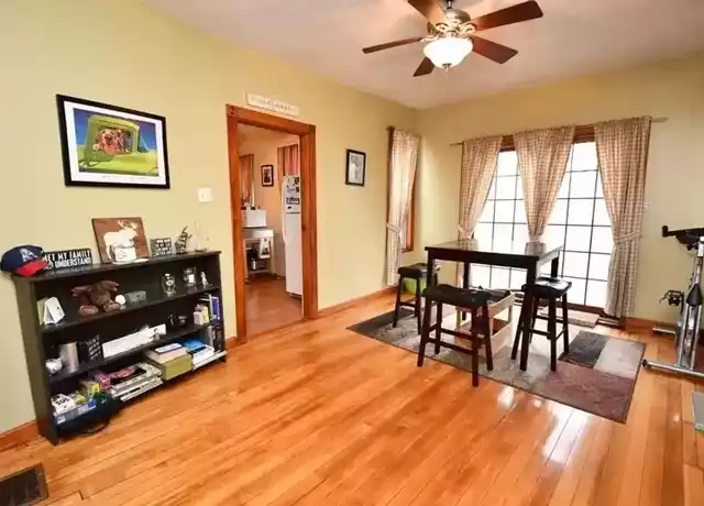 Property at 17 Melville St Unit 1, Worcester, MA, 01605, 3 beds, 1 bath, [object Object]