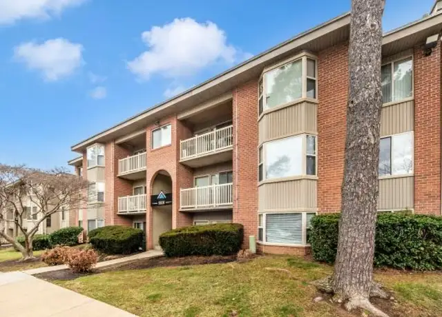 Photo of 13315 Edinburgh Ln, Laurel, MD 20708