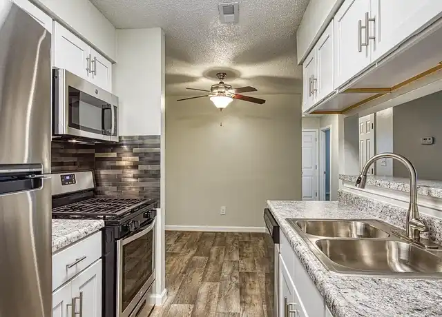 Property at Grafton Station Apartments - 100 Piccadilly Loop, Yorktown, VA, 23692, 2 beds, 1.5-2 baths, [object Object]