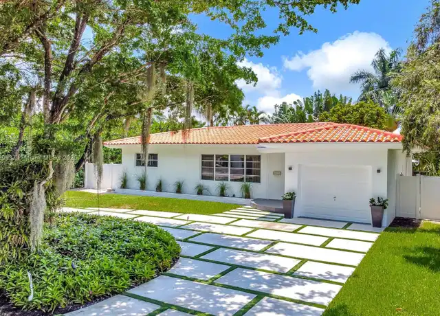 Property at 10610 NE 11th Ct, Miami Shores, FL, 33138, 3 beds, 2 baths, [object Object]