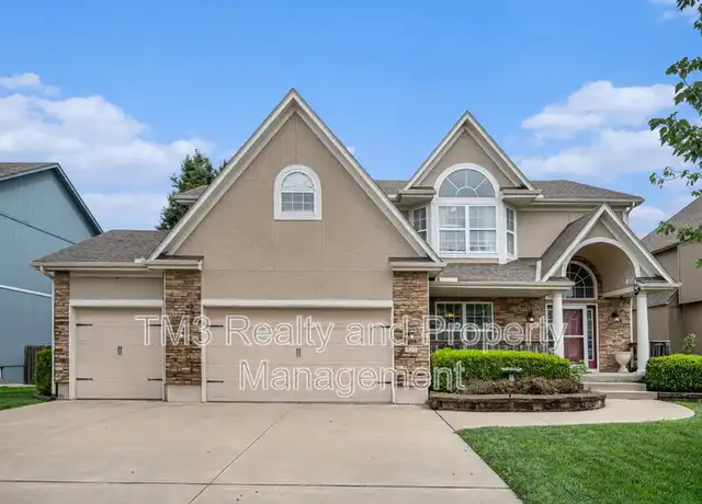 Property at 928 SW 33rd St, Lees Summit, MO, 64082, 4 beds, 4.5 baths, [object Object]