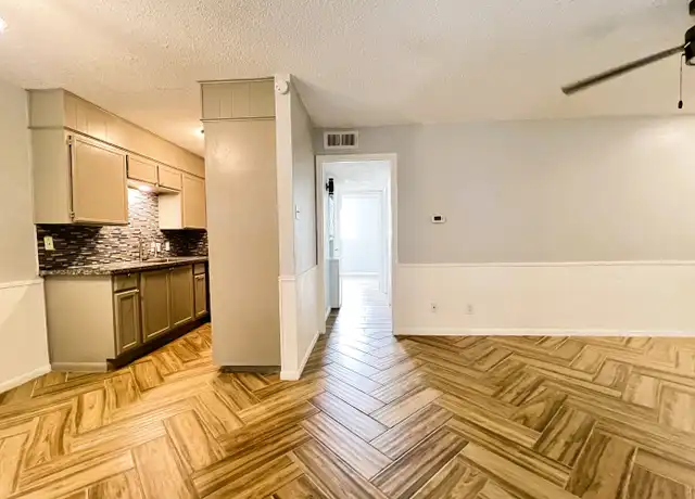 Property at 1901 N 10th St Unit 7, Killeen, TX, 76541, 2 beds, 1 bath, [object Object]