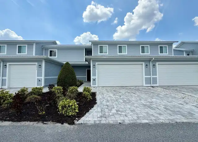 Property at 2607 Tanoak Ter, Winter Haven, FL, 33881, 3 beds, 2.5 baths, [object Object]