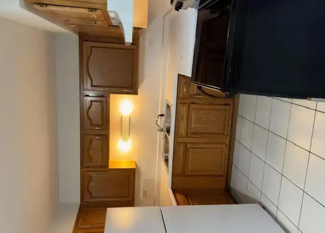 Property at 4329 W Park Lane Dr, Alsip, IL, 60803, 3 beds, 1 bath, [object Object]
