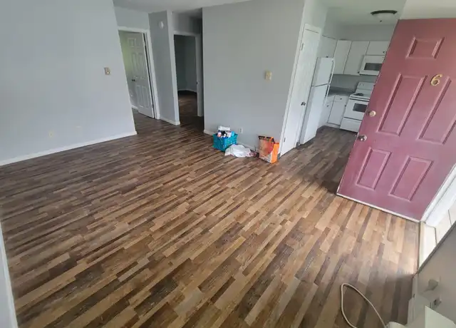 Property at 309 9th St N Unit 1, La Crosse, WI, 54601, 2 beds, 1 bath, [object Object]