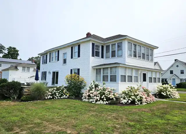 Property at 422 Maple Ave, Old Saybrook, CT, 06475, 4 beds, 2 baths, [object Object]