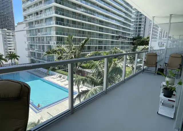 Property at 79 SW 12th St Unit 1211S, Miami, FL, 33130, 1 bed, 1 bath, [object Object]