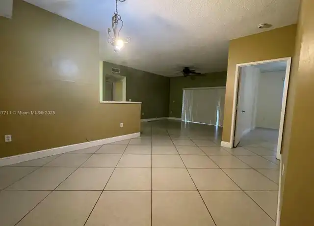 Property at 6984 SW 39th St Unit H-102, Davie, FL, 33314, 2 beds, 2 baths, [object Object]