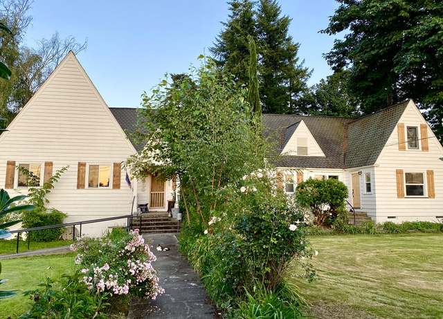Photo of 8850 Meadowbrook Way SE Unit B, Snoqualmie, WA 98065