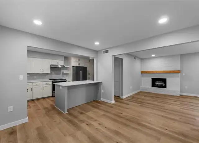 Property at 7607 Wellcrest Dr, Dallas, TX, 75230, 3 beds, 2.5 baths, [object Object]