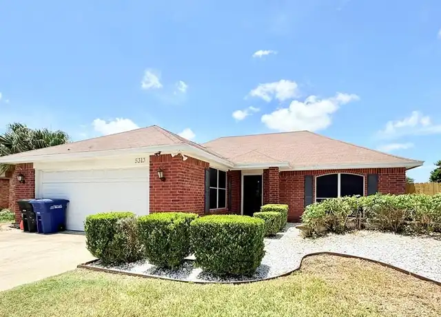 Property at 5313 N 25th St, McAllen, TX, 78504, 4 beds, 2 baths, [object Object]