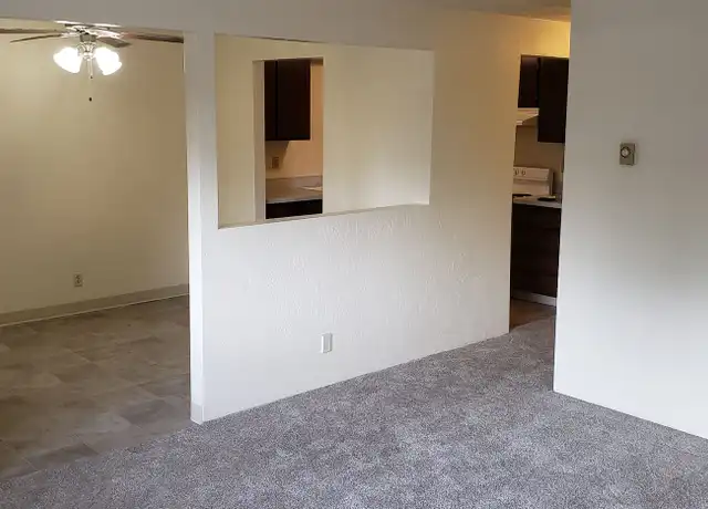 Property at 1017 J St Unit 01-24, Springfield, OR, 97477, 2 beds, 1 bath, [object Object]