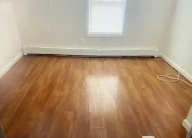 Property at 170 Sherman Ave Unit 3, Paterson, NJ, 07502, 2 beds, 1 bath, [object Object]