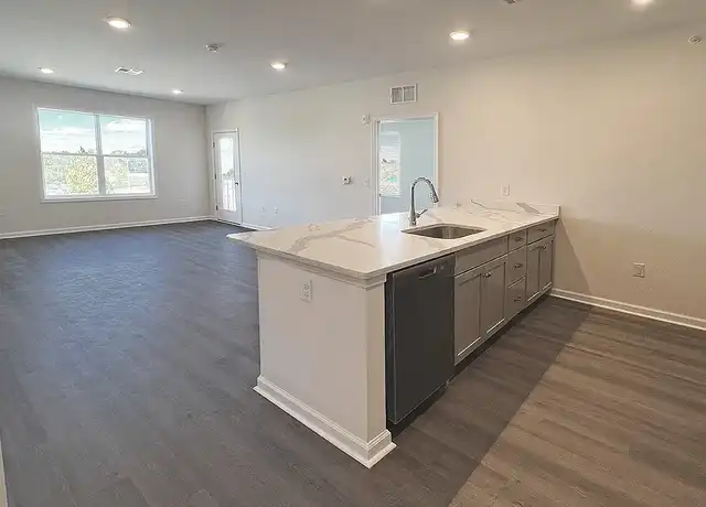 Property at Linden Lofts - 2966 Linden St, Bethlehem, PA, 18017, 1-2 bed, 1-2 bath, [object Object]