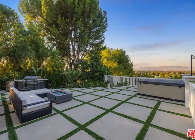 Property at 16725 Oak View Dr, Encino, CA, 91436, 3 beds, 2 baths, [object Object]