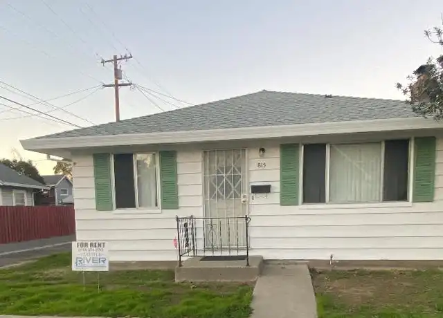 Property at 815 8th St, Marysville, CA, 95901, 3 beds, 2 baths, [object Object]