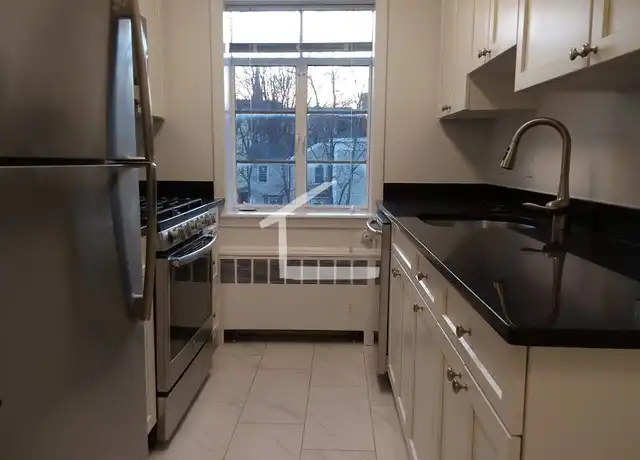 Property at 86 Saint Paul St Unit 6, Brookline, MA, 02446, 2 beds, 1 bath, [object Object]