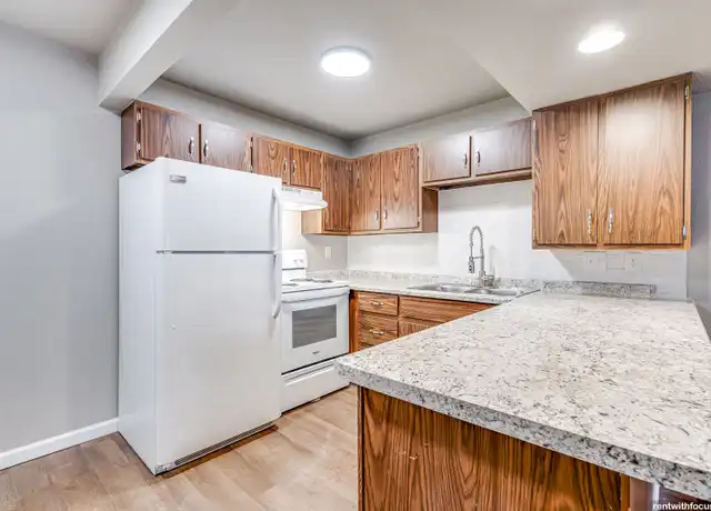 Property at 267 Grand Ct Unit J203, Fond du Lac, WI, 54935, 1 bed, 1 bath, [object Object]