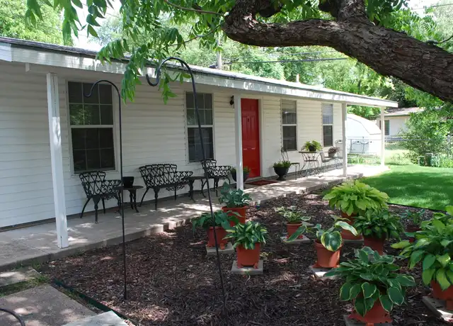 Property at 2134 Centerville Rd Unit B, Dallas, TX, 75228, 1 bed, 1 bath, [object Object]