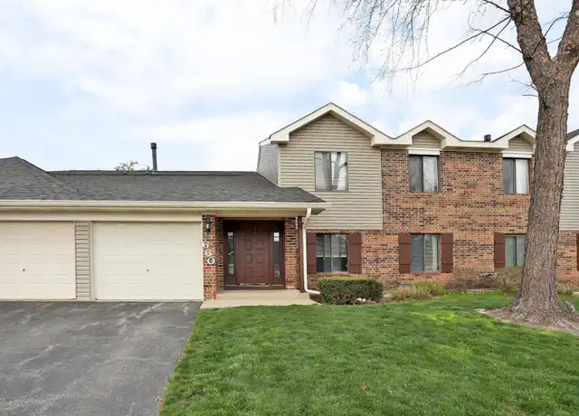 Property at 660 Cumberland Trl Unit BB1, Roselle, IL, 60172, 2 beds, 2 baths, [object Object]